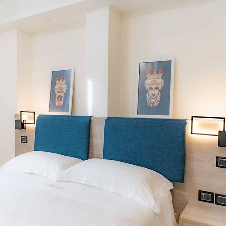 Carizza Rooms Pozzallo Eksteriør billede