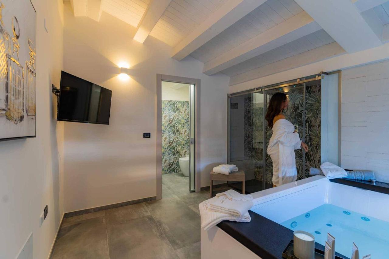 Carizza Rooms Pozzallo Eksteriør billede