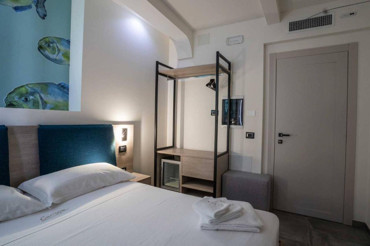 Carizza Rooms Pozzallo Eksteriør billede