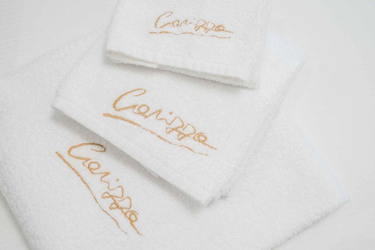 Carizza Rooms Pozzallo Eksteriør billede